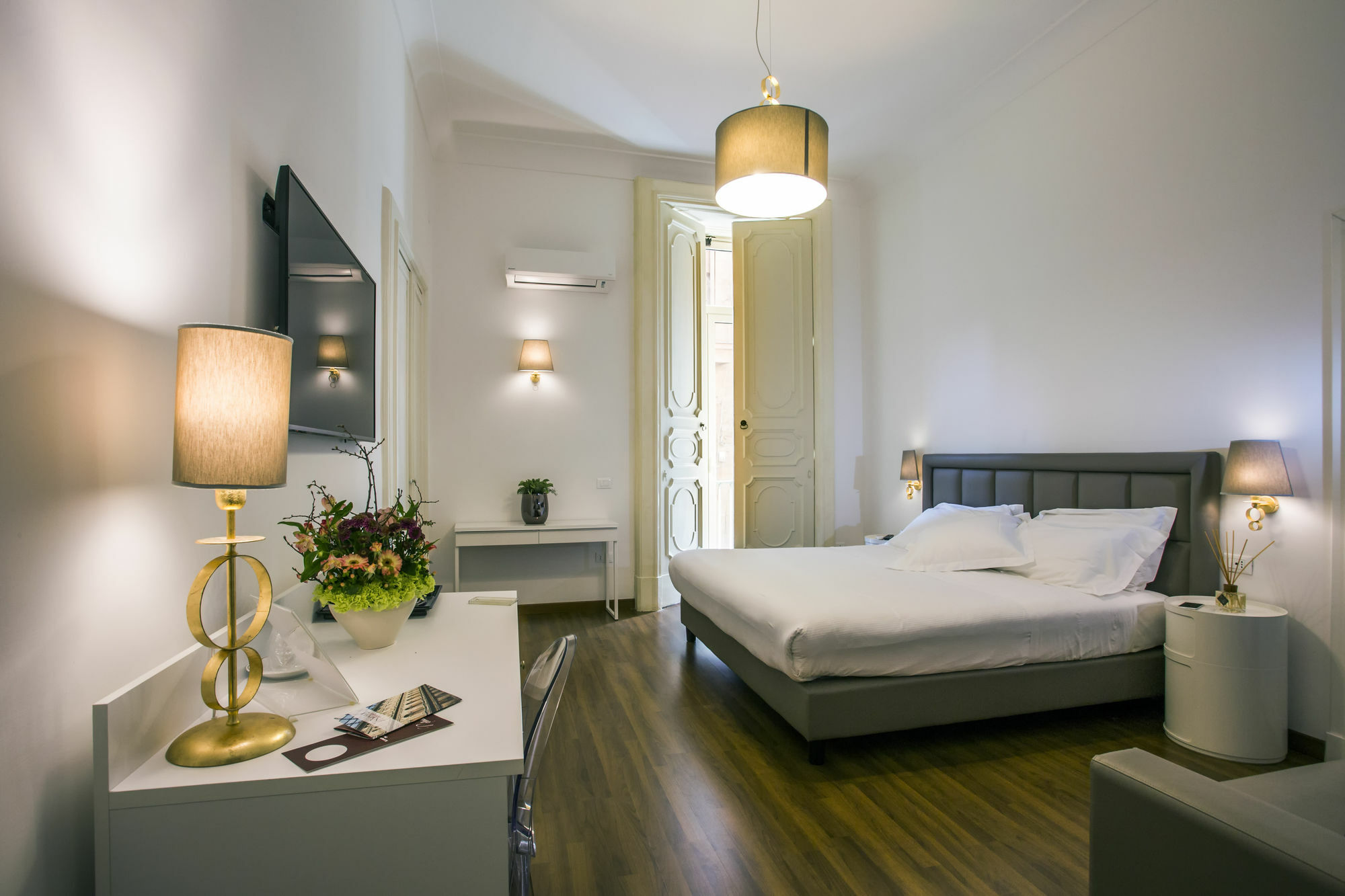 Couette-café Class Naples
